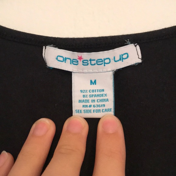 90’s Style Black Plunge V-Neck - Picture 3 of 3